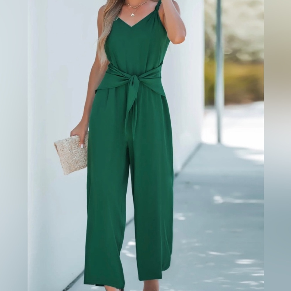 NWT Cupshe Emerald Knotted Belt Jumpsuit
